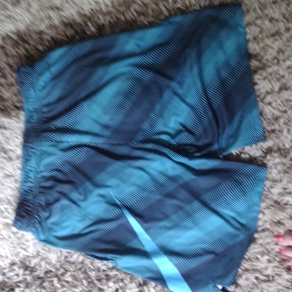Nike Dri-Fit Shorts - Picture 3 of 5